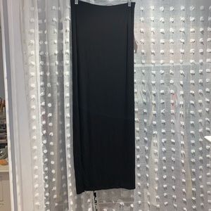 New with tag F21 black maxi skirt with slit